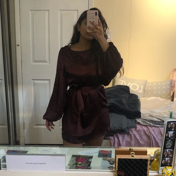 Satin Dynamite dress brand new - Picture 2 of 5